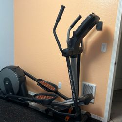 Nordictrack Elliptical Audio Stride 990 Power Ramp
