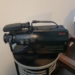 Vintage Panasonic Omnivision VHS Camcorder