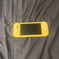 Nintendo Switch Lite Yellow