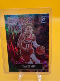 2022-23 Donruss Optic #3 Trae Young Express Lane Holo
