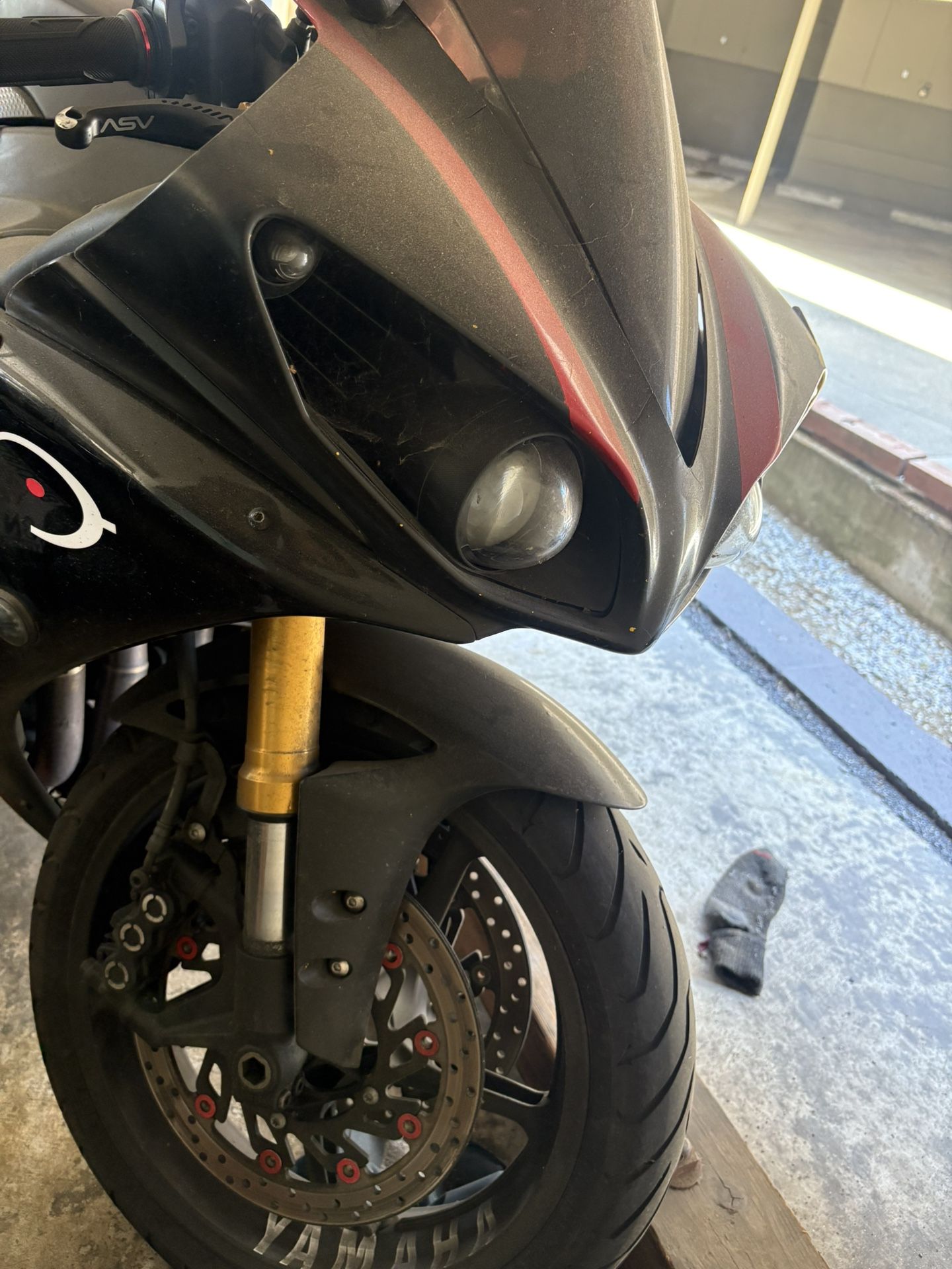 09 Yamaha R1