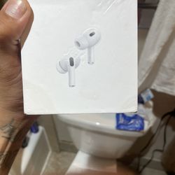 Apple AirPods 2nd Generation 