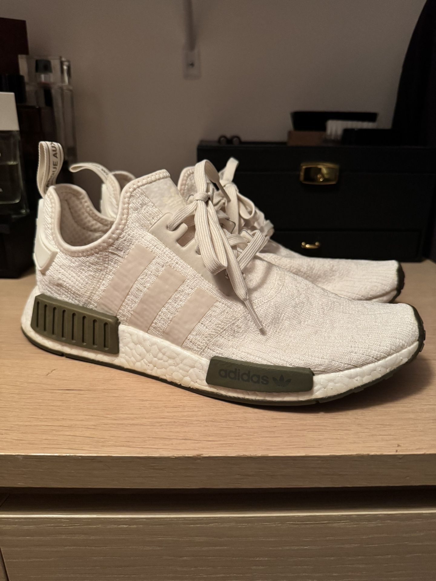 Adidas NMD r1 Chalk White Trace Olive Size 9.5