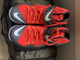 Nike LeBron Men’s Shoes Like New 