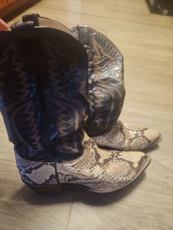 Cowboy boots size 10-11