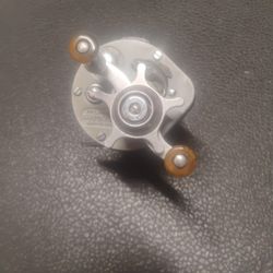 Pfluege Supreme Reel