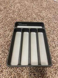 Silverware tray