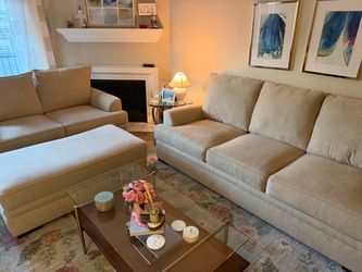 Rooms To Go Surrey Hills Beige Living Room Set