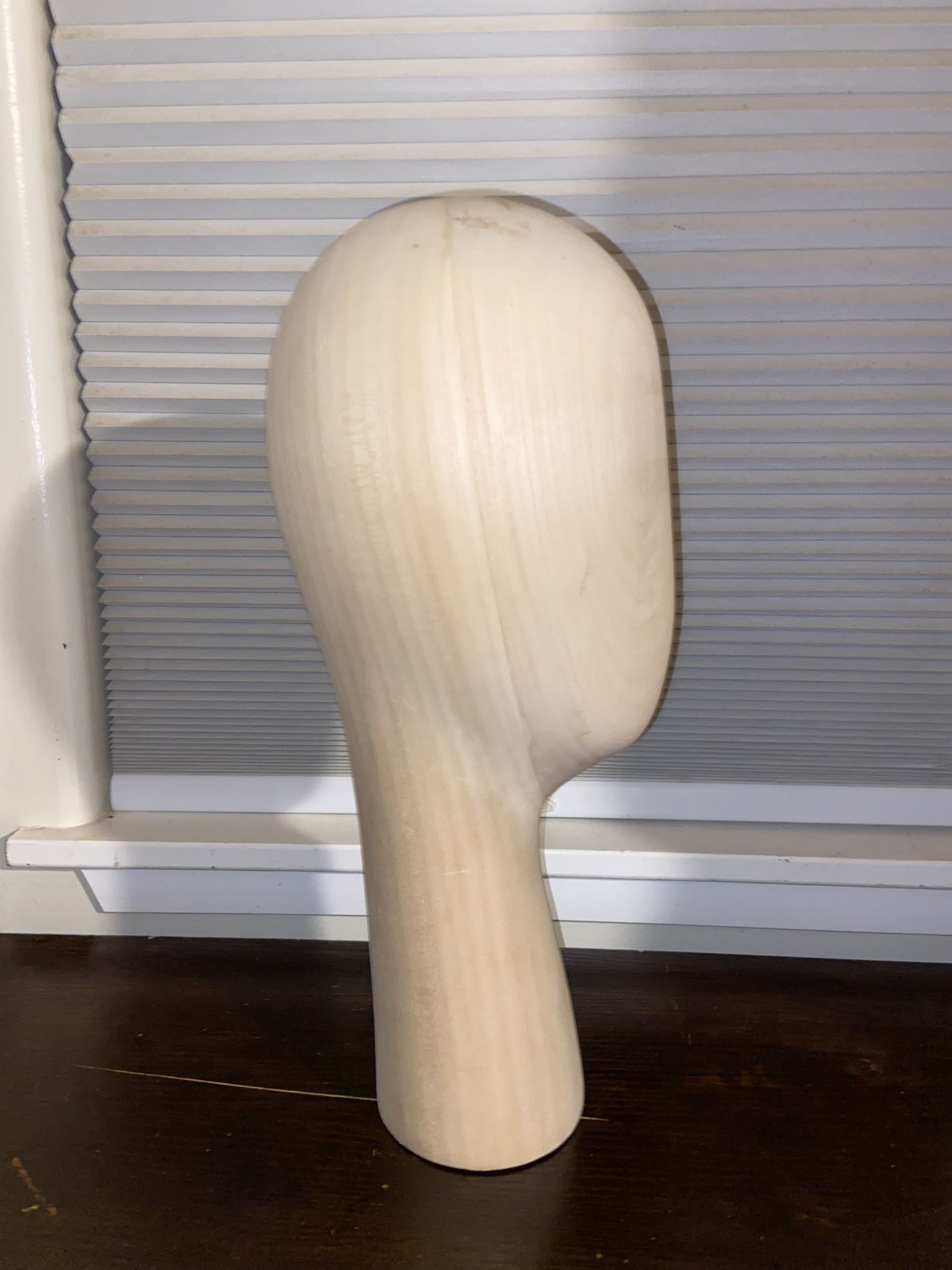 $69-SOLID WOODEN MANNEQUIN DISPLAY HEAD