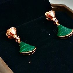 Brand New 18k Rose Gold Green Agate & Diamond Crystal Earrings 