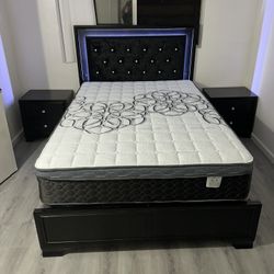 Queen Bed  / Mattress Included / Platform Bed W/ Built-In LED Lights   Color: Black.     🔥  Cama Queen Size / Colchon Incluido.  Cama Con Luz Led 