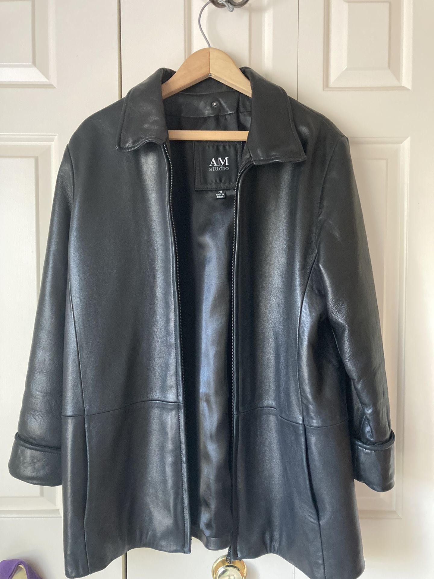 Black Leather Jacket With Removable Lining Women Size Petite Medium