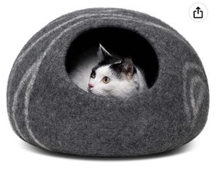 Like NEW! Cat Bed Cave 100% Merino Wool Bed for Cats & Kittens
