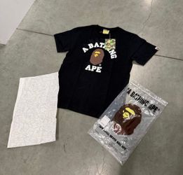 Meduim college bape tee