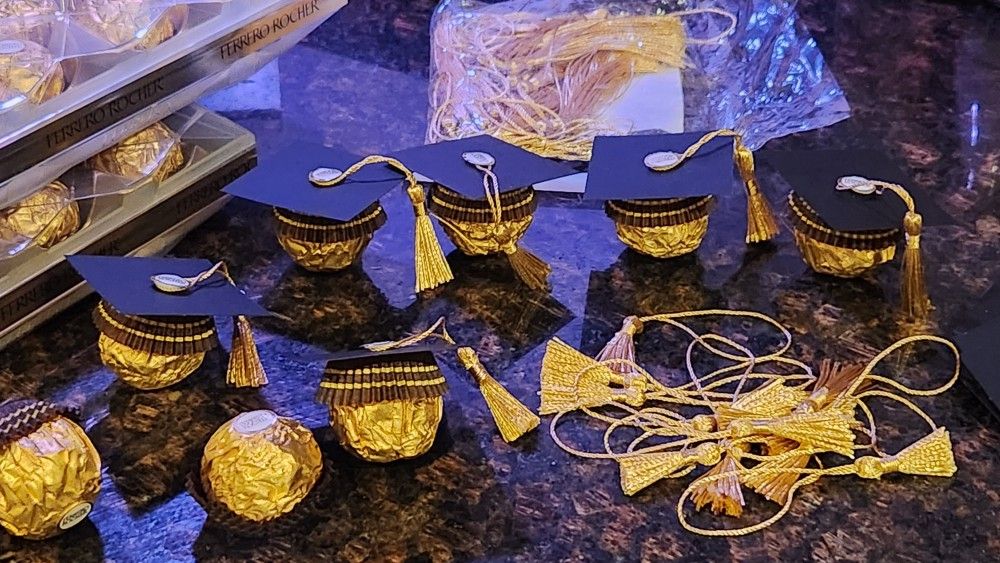 10 Chocolate Mini graduation Cap Decor with Tassel