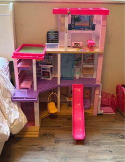 Barbie Dream House