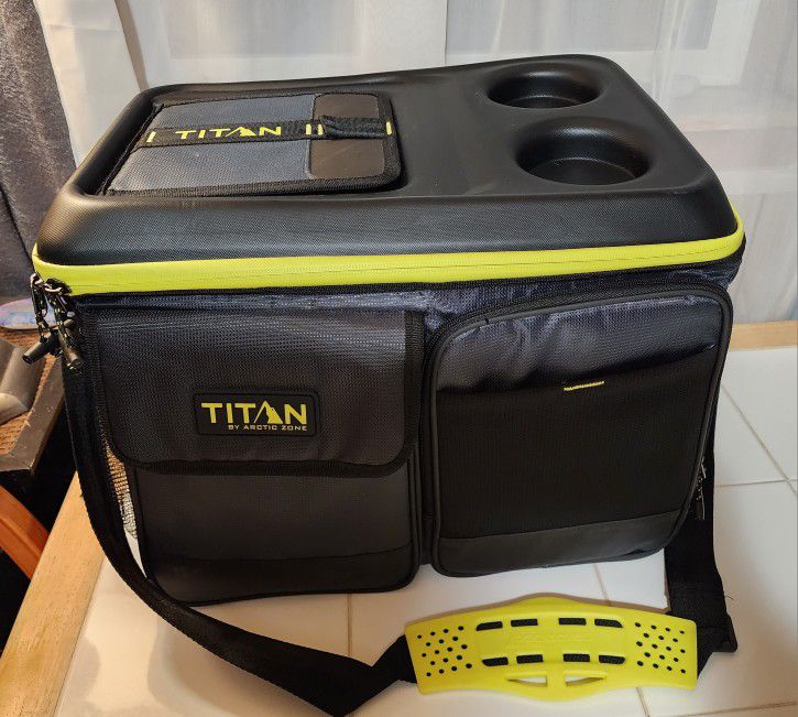 Titan 2 Cooler