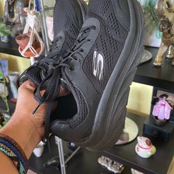 Skechers D’lux Walker