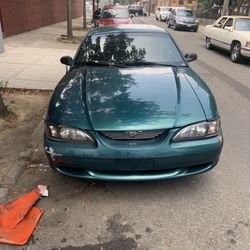 1998 Ford Mustang