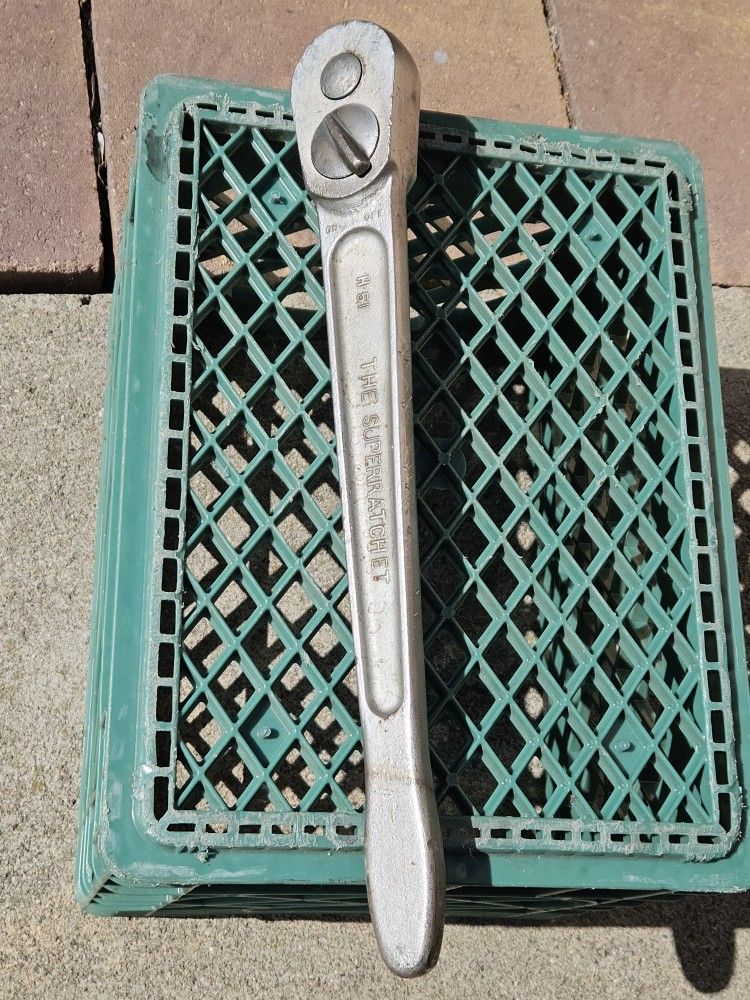 H 51 Superrachet, JH Williams USA 19" LONG AND 3/4"