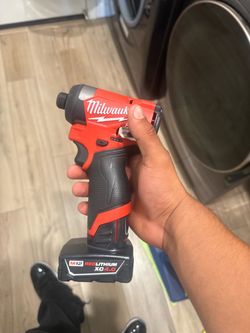 Milwaukee m12 fuel