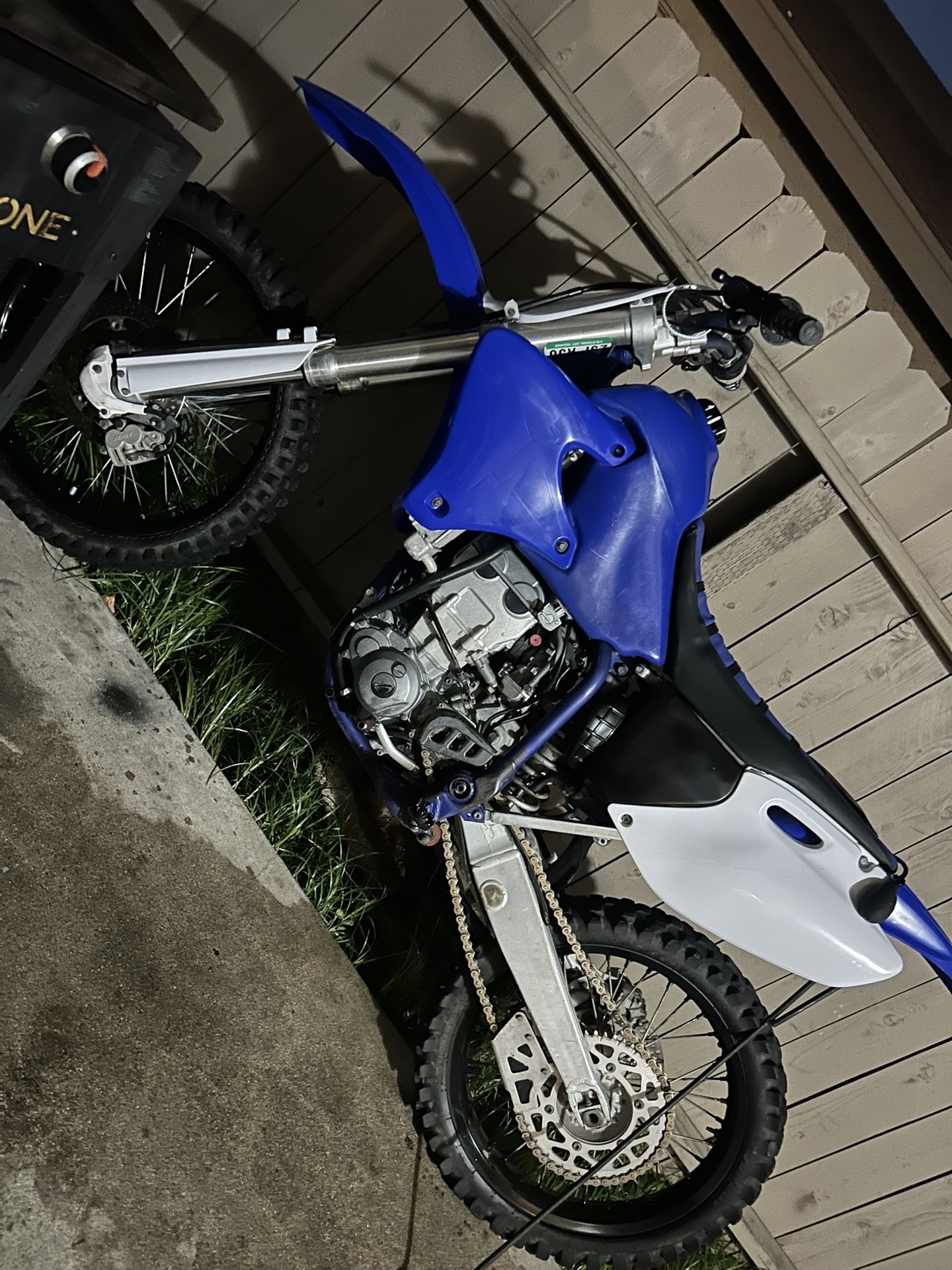 2001 Yamaha 426 Dirt Bike