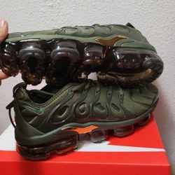 Nike Vapormax Plus Message Me Your Size 