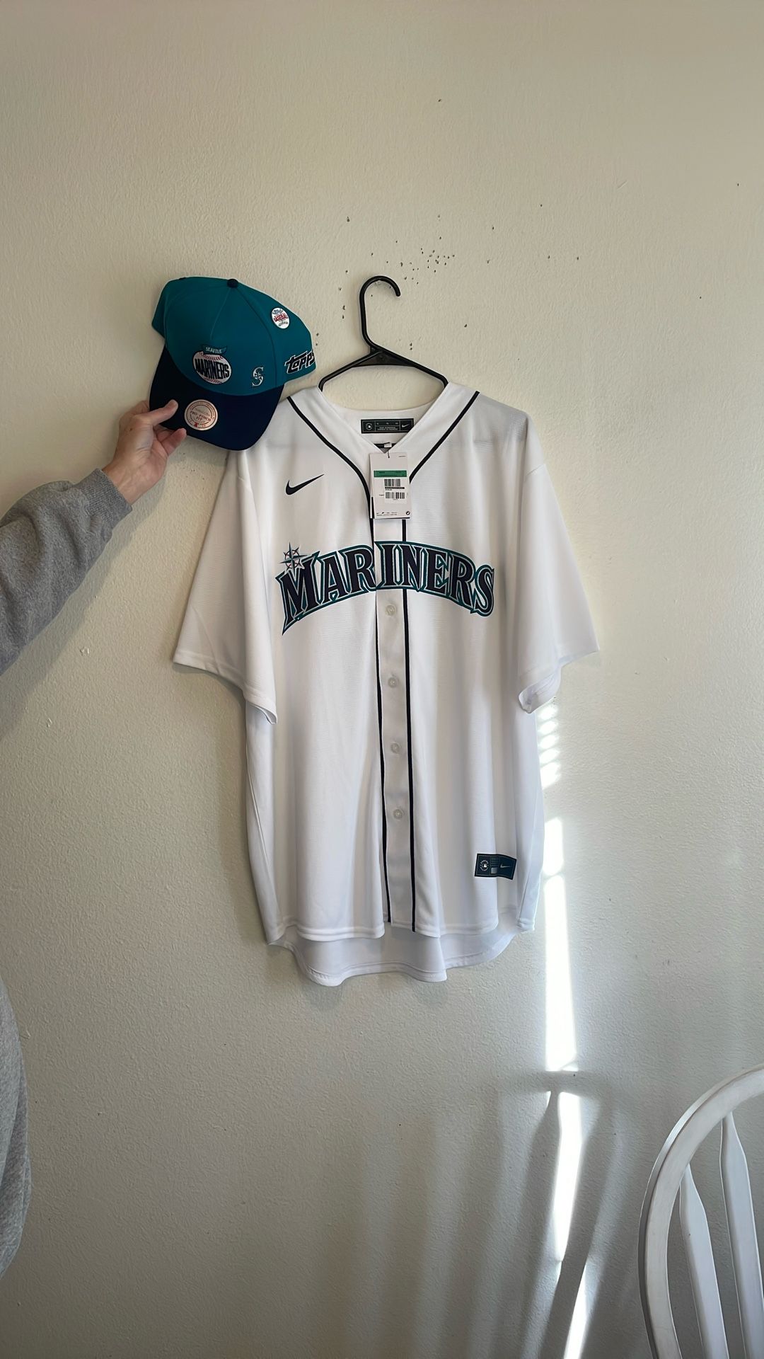 Mens Jersey With Hat 