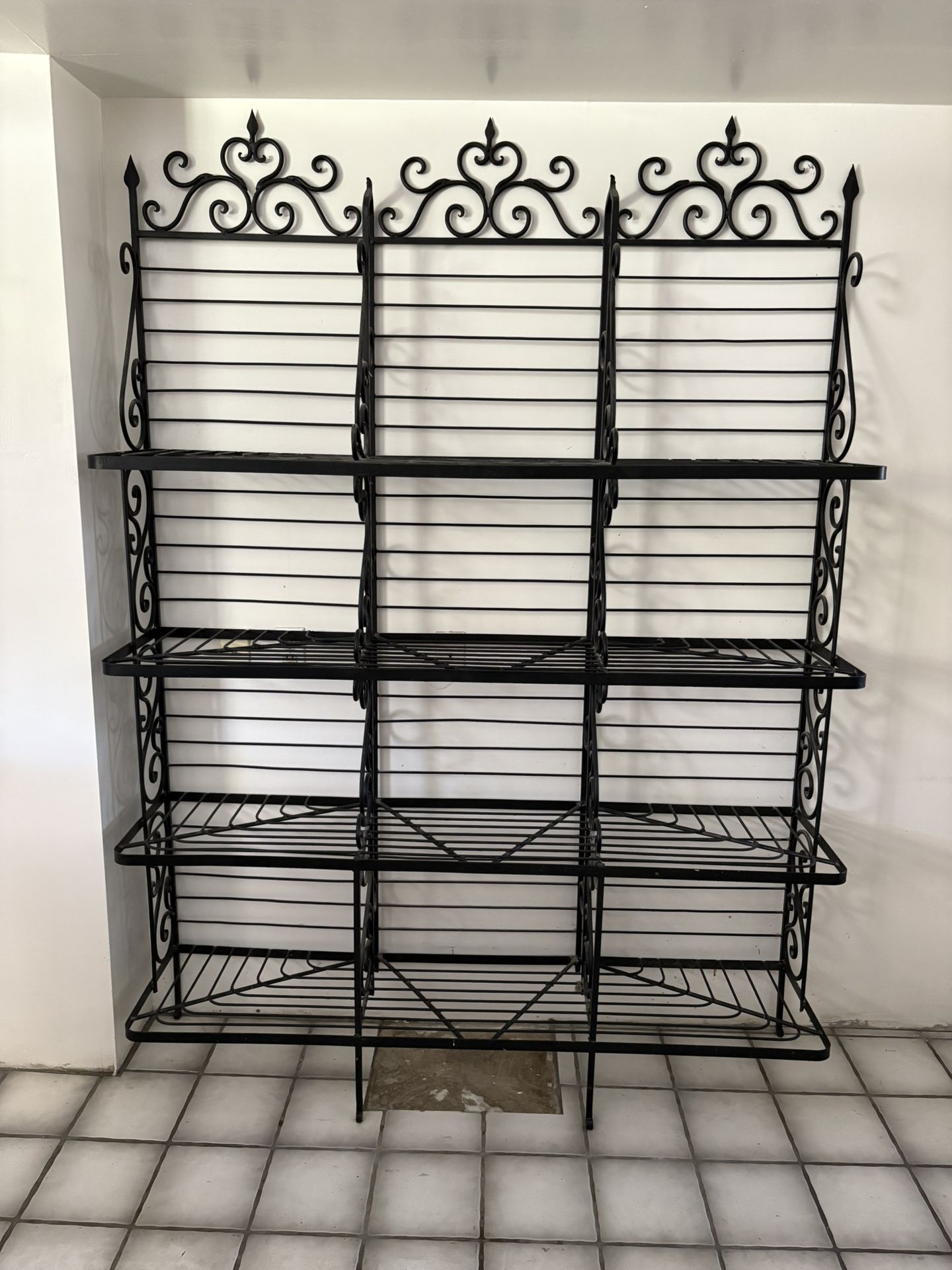 Wrought Iron Baker’s Rack