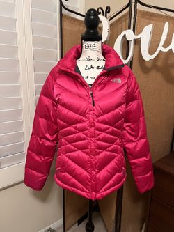 Women’s The North Face Pink Puffer Jacket
