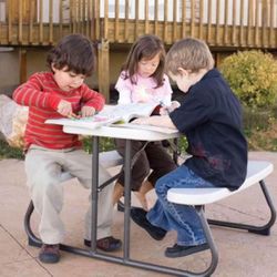 Lifetime kids activity / picnic table with benches - NEW