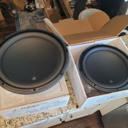 Two NEW JL Audio 13W3V34 13 inch car sub woofer speakers 