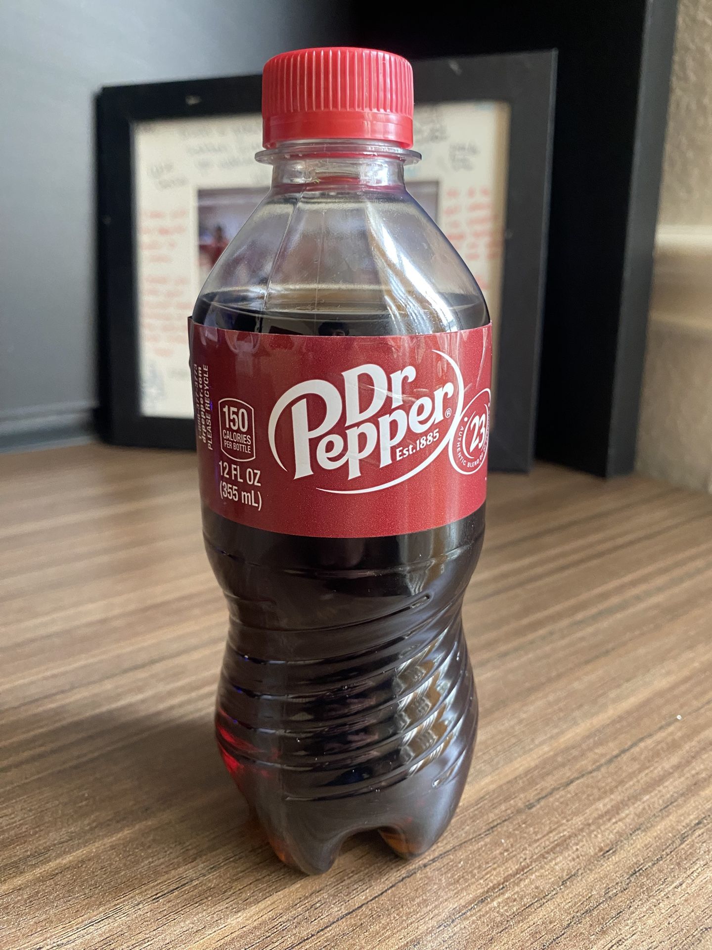 🥤 Dr Pepper 20 fl oz – Sealed & Fresh!
