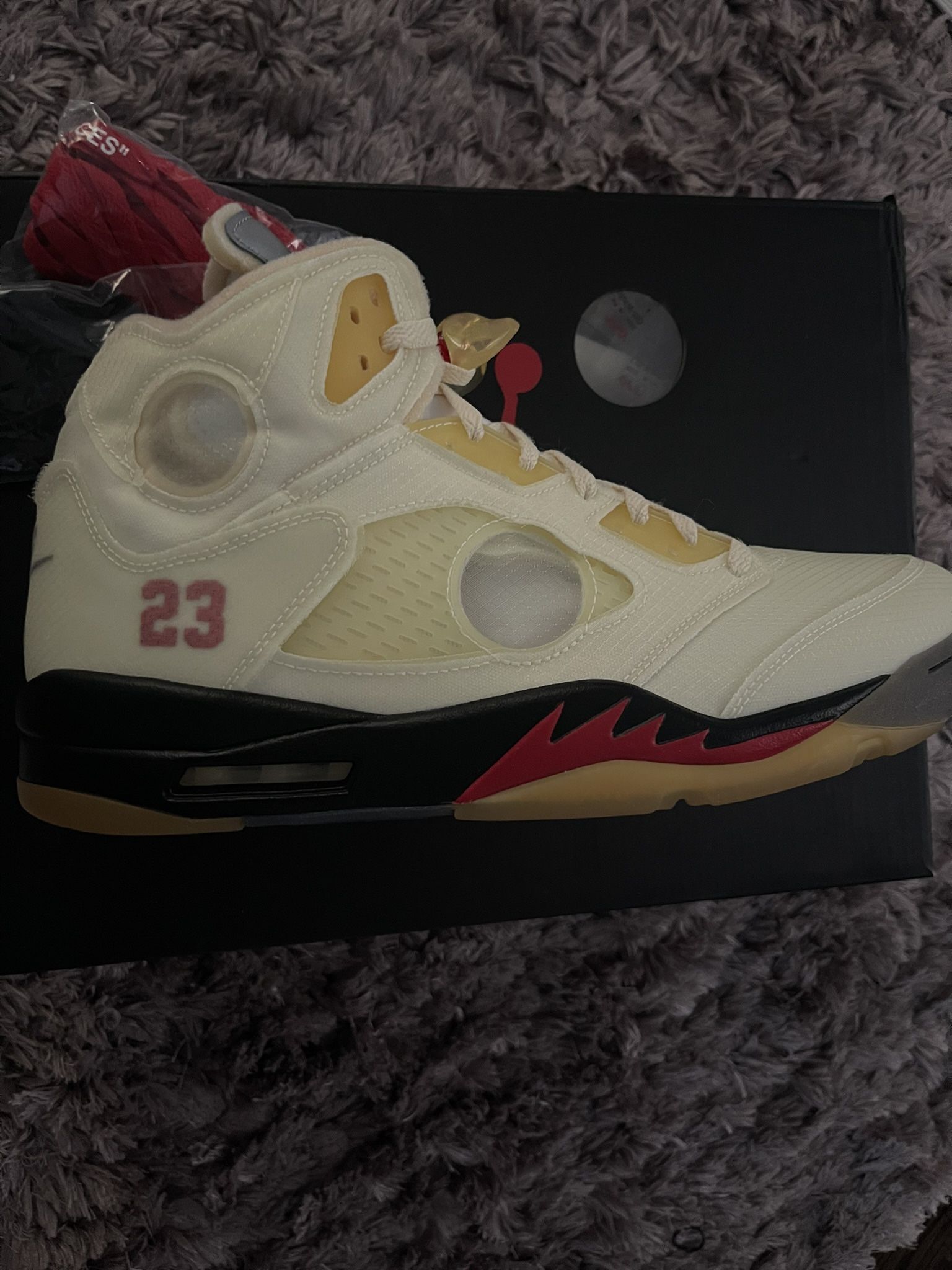 JORDAN 5 RETRO OFF-WHITE SAIL SIZE14M