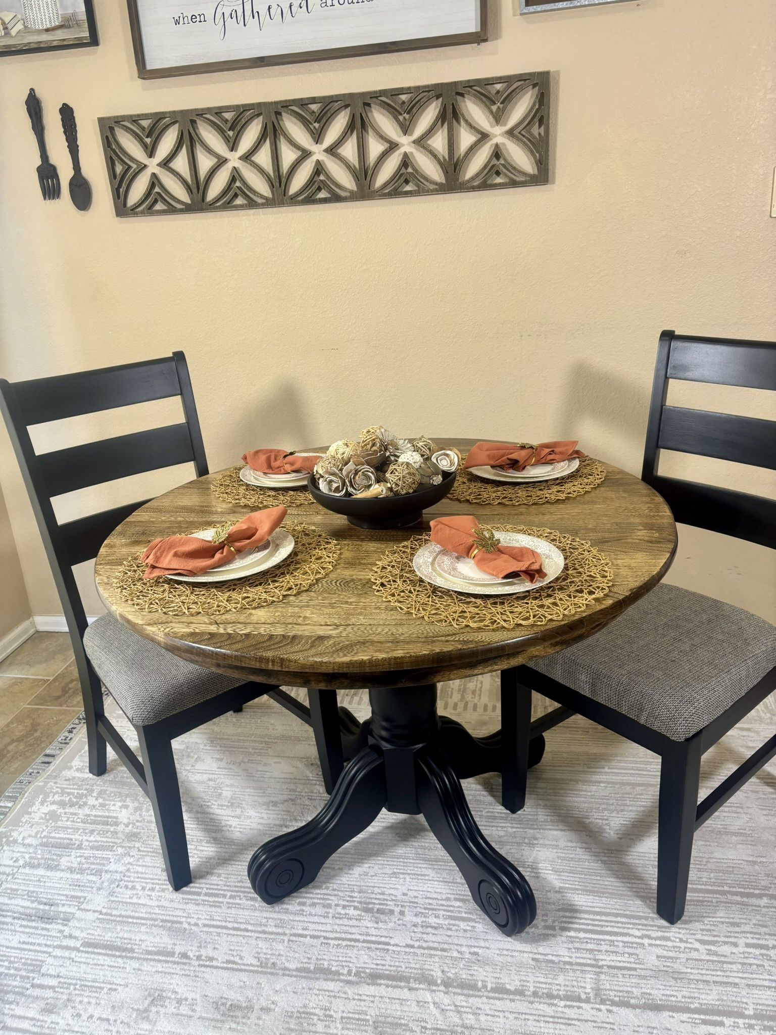 Dining Set  With 4 Chairs 