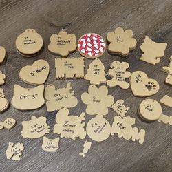 Various Acrylic Shapes Mix https://offerup.com/redirect/?o=WmluZGVlLmNvbQ==