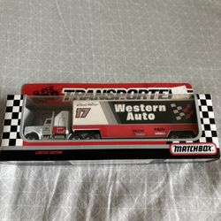 Matchbox Super Star Transporter Darrell Waltrip #17 Western Auto Limited Edition Semi Truck CY 104