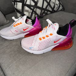 Nike Wmns Air Max 270 'Fuchsia Dream Crimson' size 6