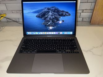 Mac Book Air 2020