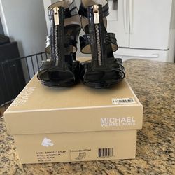 MICHEAL KORS BERKLEY STRAMP