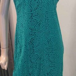 Lace dress Size 8