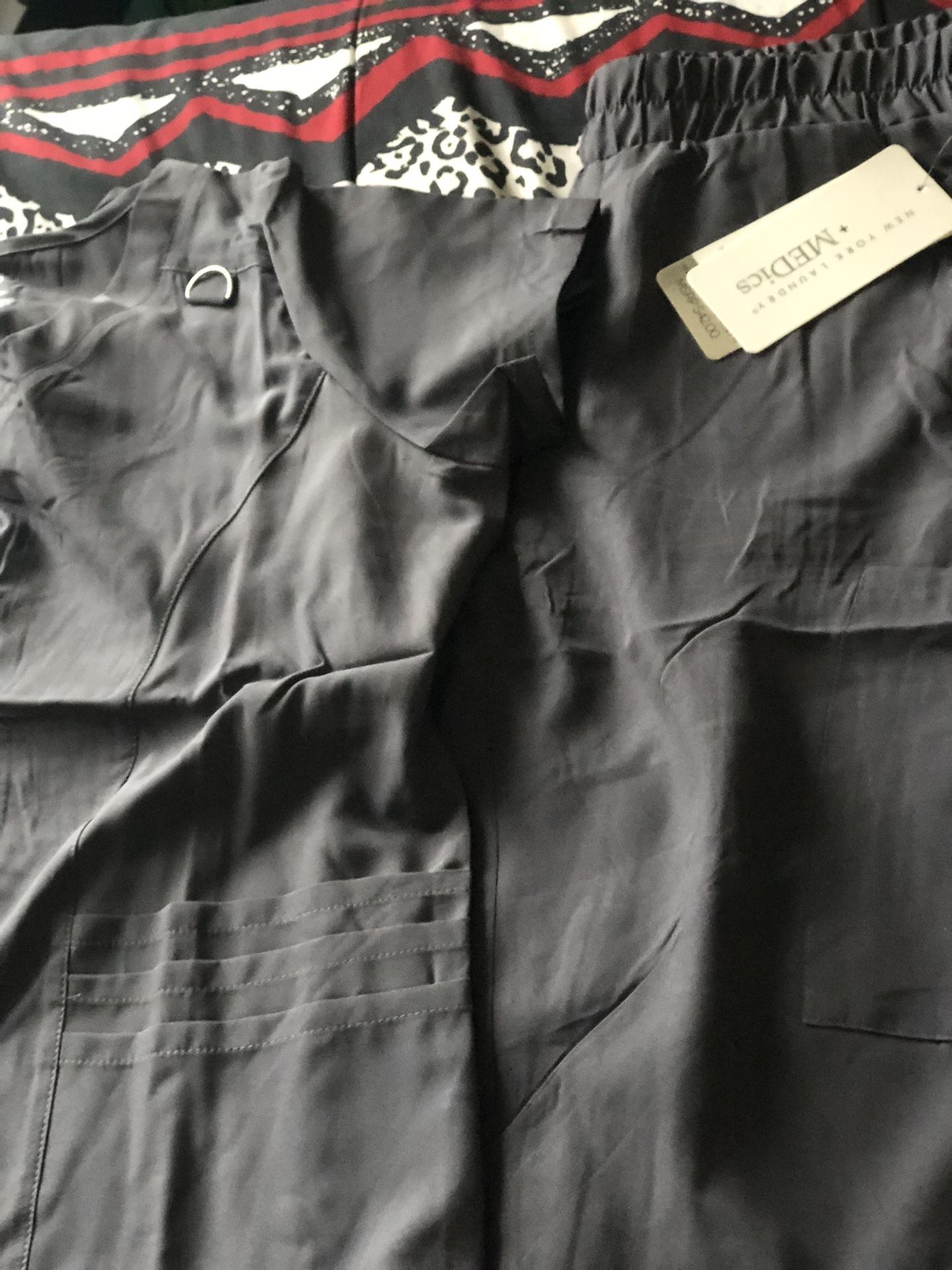 Grey Scrubs