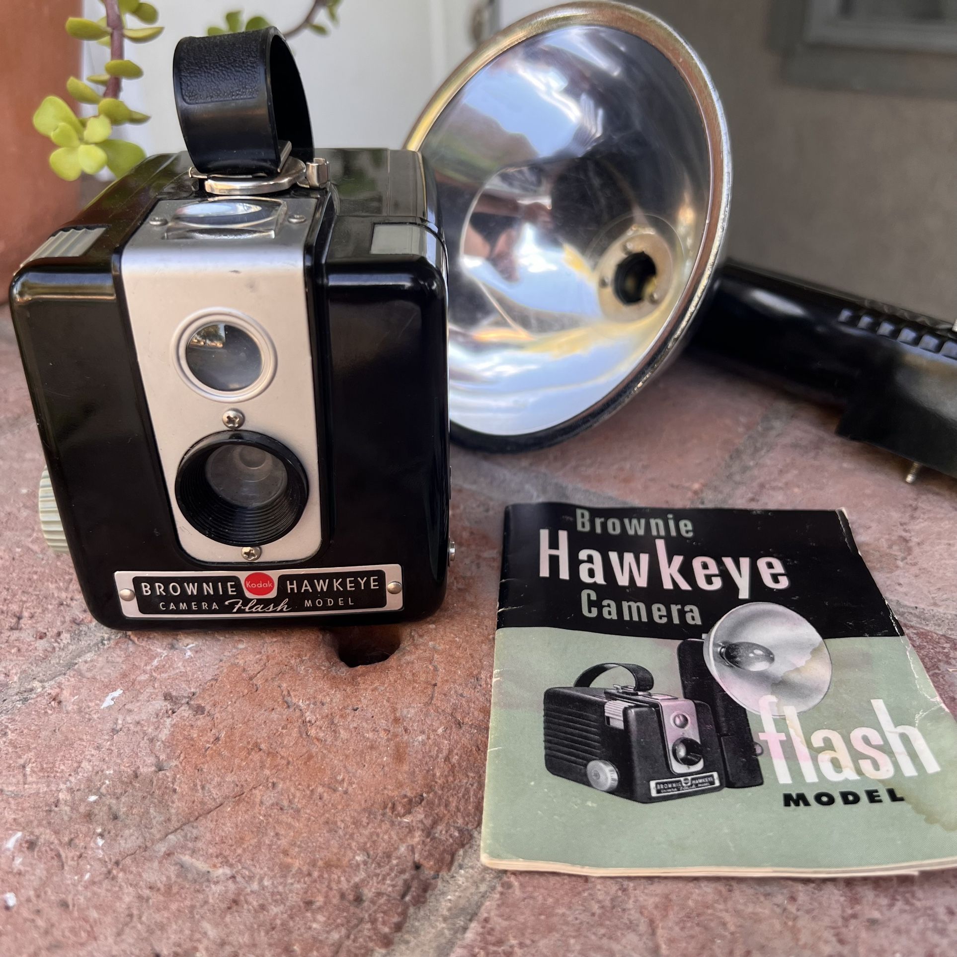 Kodak Brownie Hawkeye Flash Model Camera