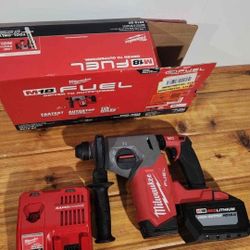 Milwaukee M18 'Fuel' 1" SDS Plus Rotary Hammer, 'High Output' battery, Rapid charger