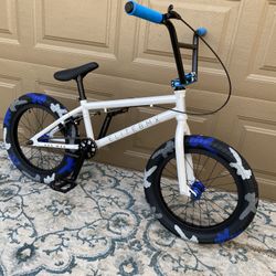 Peewee Elite Bmx Bike Brand New 