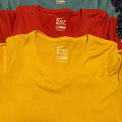 Nike Large Dri-fit Woman Shirt 