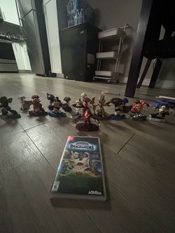 Skylanders with figurines and game