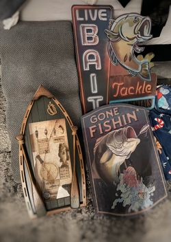 Fishing Decor