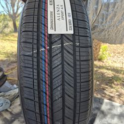 Llanta Bridgestone 135/50/21