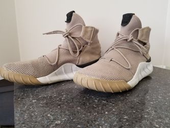Adidas shoes size 9.5 mens in good condition